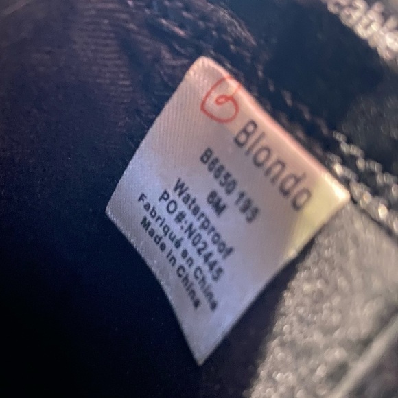 NWOT — Blondo Snakeskin Print Waterproof Low Shaft Booties, Women’s size 6 M - Picture 9 of 10